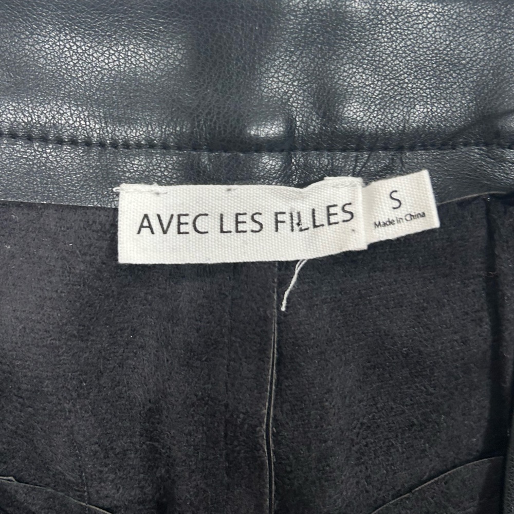 Avec Les Filles Black Faux Leather Ankle Pant - Picture 8 of 9